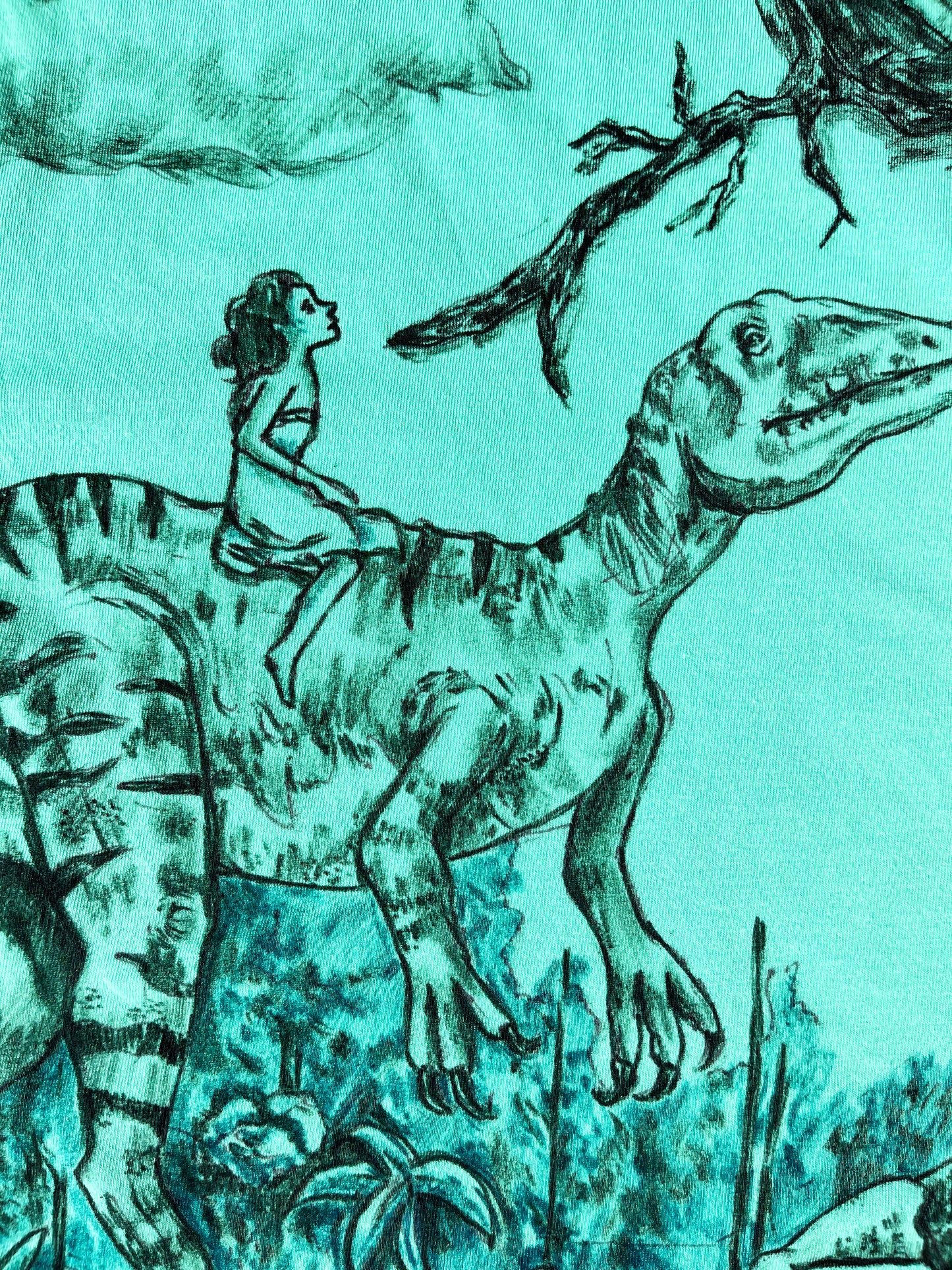 MEDIUM Evolution green short sleeve shirt